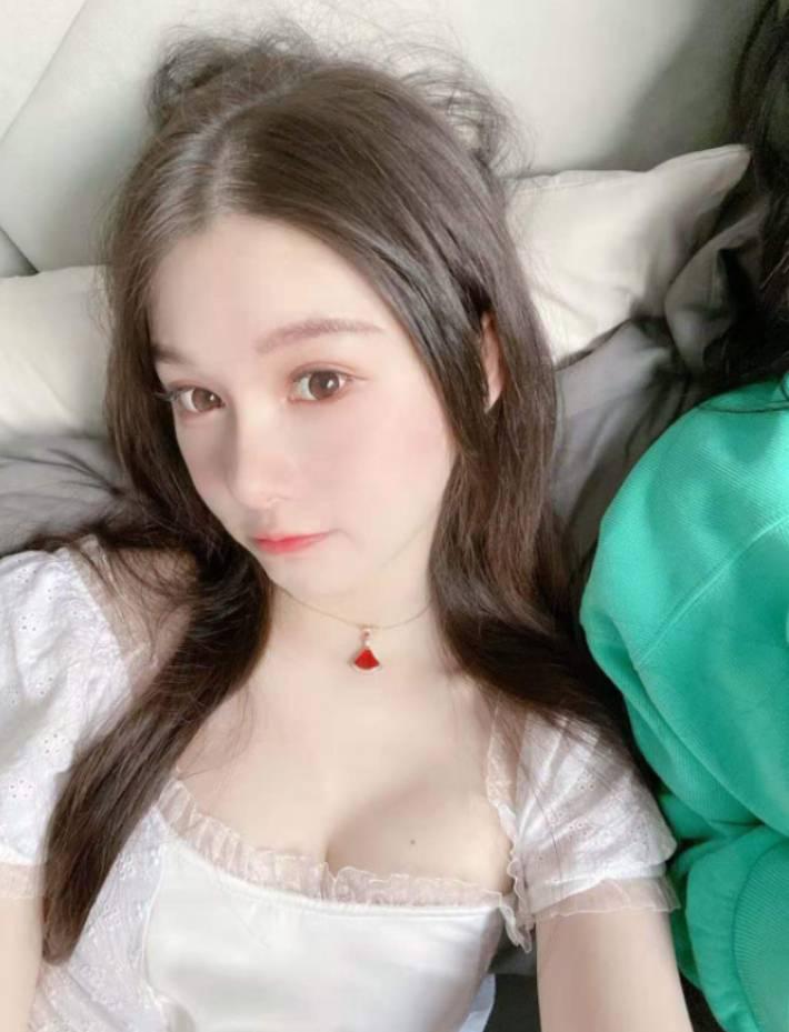 邻家妹妹肤滑嫩